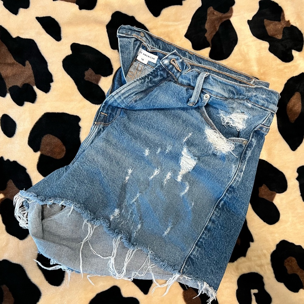 🇺🇸Good American 90’s Shorts🇺🇸